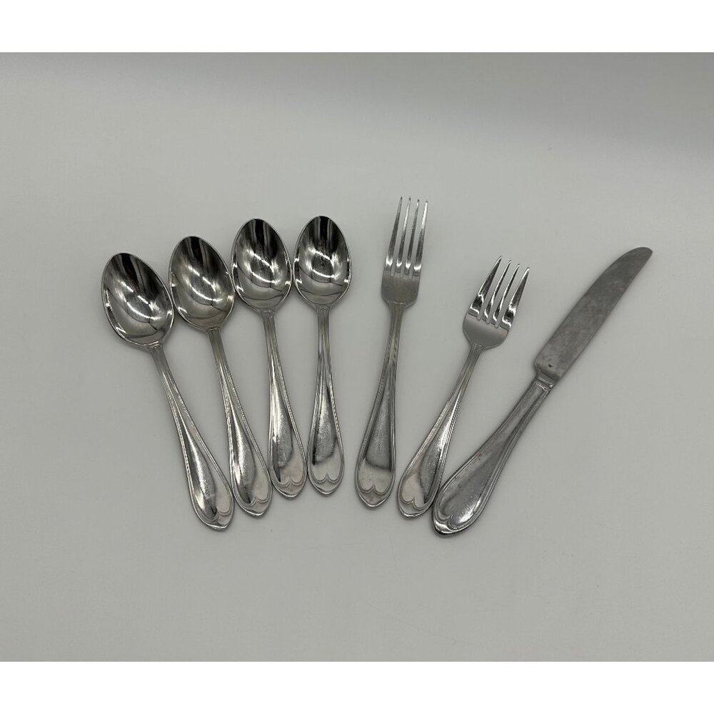 Reed and Barton Flatware Oval Thread Select Stainless Steel Replacements 1990s